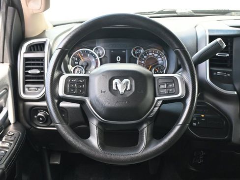 Used 2019 RAM 2500 Big Horn AWD/4WD image 14