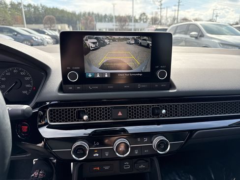 Used 2024 Honda Civic Sport image 25