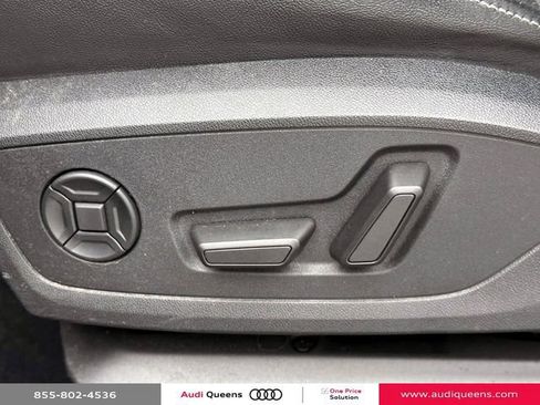 Certified 2022 Audi Q4 e-tron Premium Plus w/ Premium Plus AWD/4WD image 19