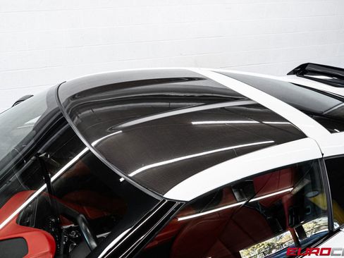 Used 2015 Chevrolet Corvette Z06 w/ 3LZ Preferred Equipment Group image 17