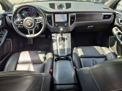 Used 2017 Porsche Macan GTS w/ Premium Package Plus AWD/4WD image 23