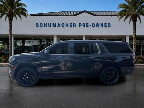 Used 2024 Chevrolet Suburban High Country AWD/4WD image 4