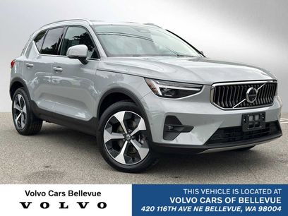 Used 2025 Volvo XC40 B5 Plus w/ Protection Package Premier