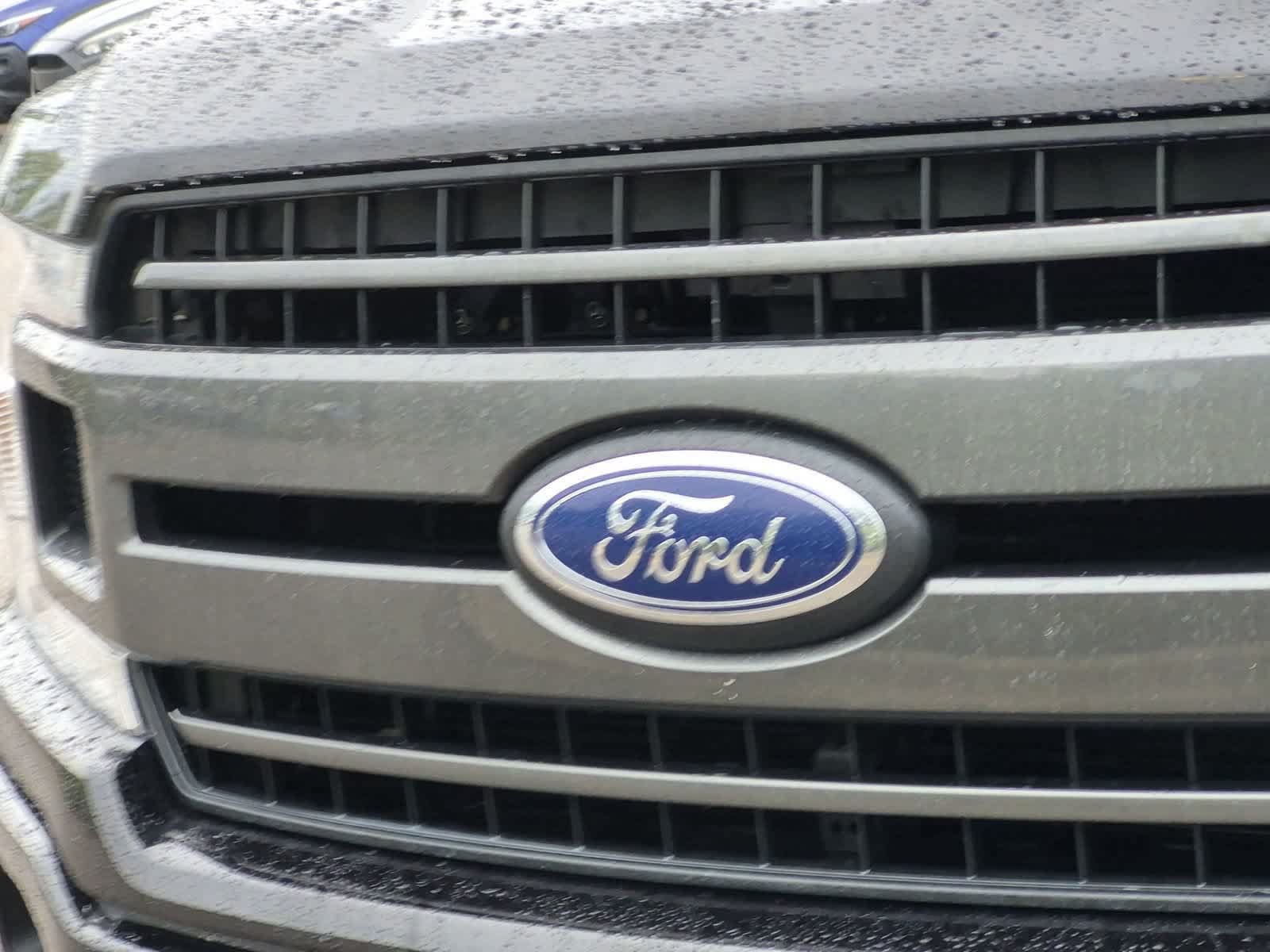 Used 2019 Ford F150 XLT w/ Equipment Group 302A Luxury AWD/4WD image 12