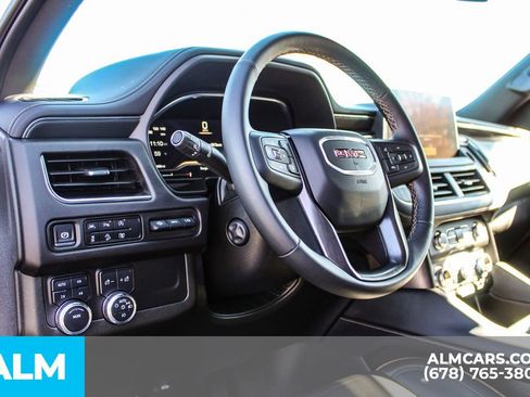 Used 2024 GMC Yukon AT4 image 33