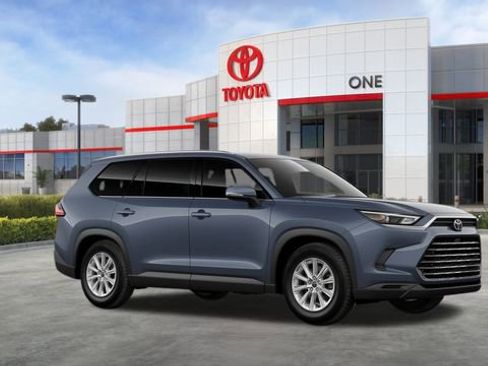 New 2026 Toyota Grand Highlander XLE image 15