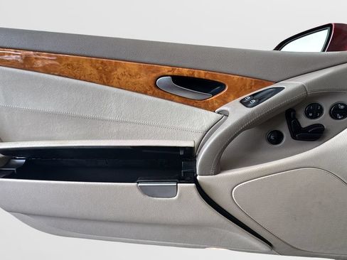 Used 2004 Mercedes-Benz SL 500 image 35