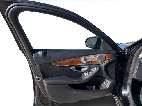 Used 2015 Mercedes-Benz C 300 C 300 w/ Multimedia Package image 21