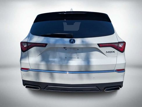 Certified 2024 Acura MDX FWD w/ Technology Package image 4