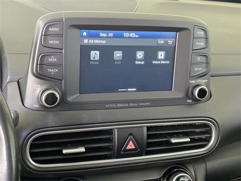 Used 2019 Hyundai Kona Limited image 14