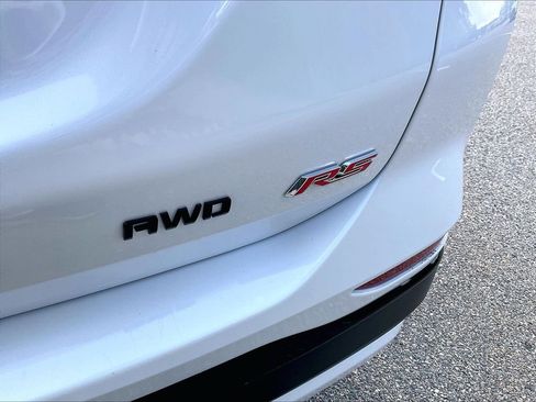 Used 2024 Chevrolet Equinox RS AWD/4WD image 28