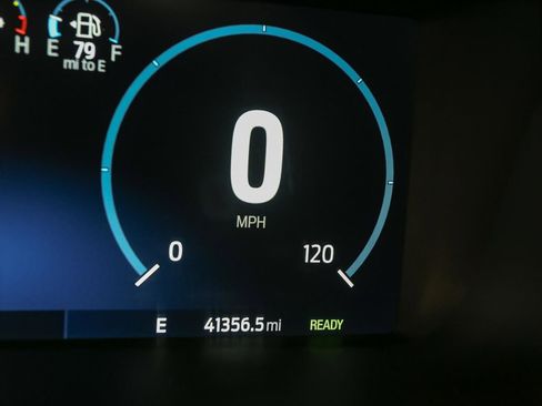 Used 2021 Ford F150 Lariat w/ Max Trailer Tow Package image 40