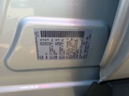 Used 2023 Nissan Rogue SV image 28