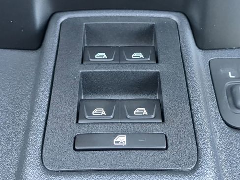 New 2025 Ford Bronco 4-Door image 20