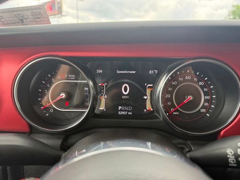 Certified 2022 Jeep Wrangler Unlimited Rubicon w/ Cold Weather Group AWD/4WD image 22