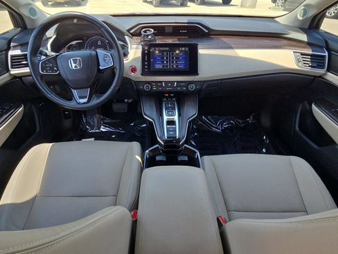 Used 2018 Honda Clarity Touring image 12