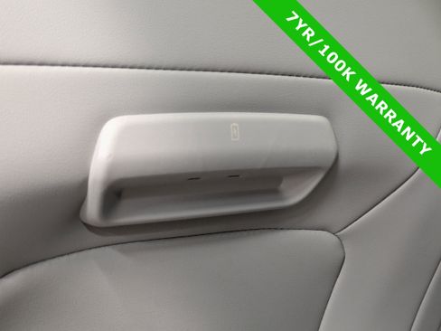 Certified 2025 Ford Expedition Max Active image 20