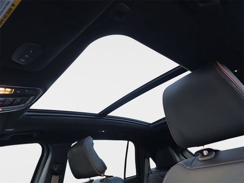 Used 2025 Jeep Wagoneer S Launch Edition image 34