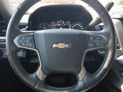 Used 2016 Chevrolet Suburban LTZ AWD/4WD image 19