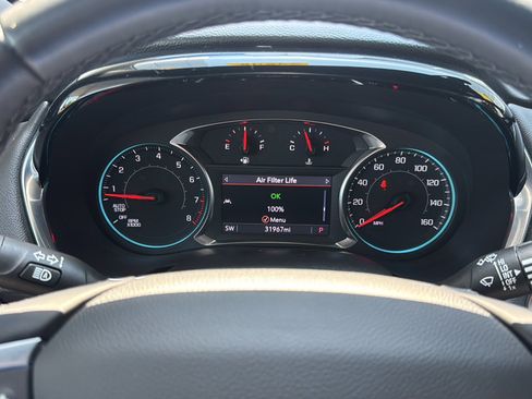 Used 2023 Chevrolet Traverse LT AWD/4WD image 31