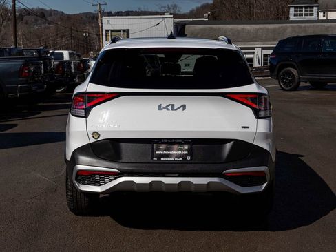 Used 2025 Kia Sportage EX w/ Premium Package image 5