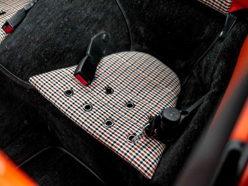 Used 1987 Porsche 911 Carrera RWD image 43