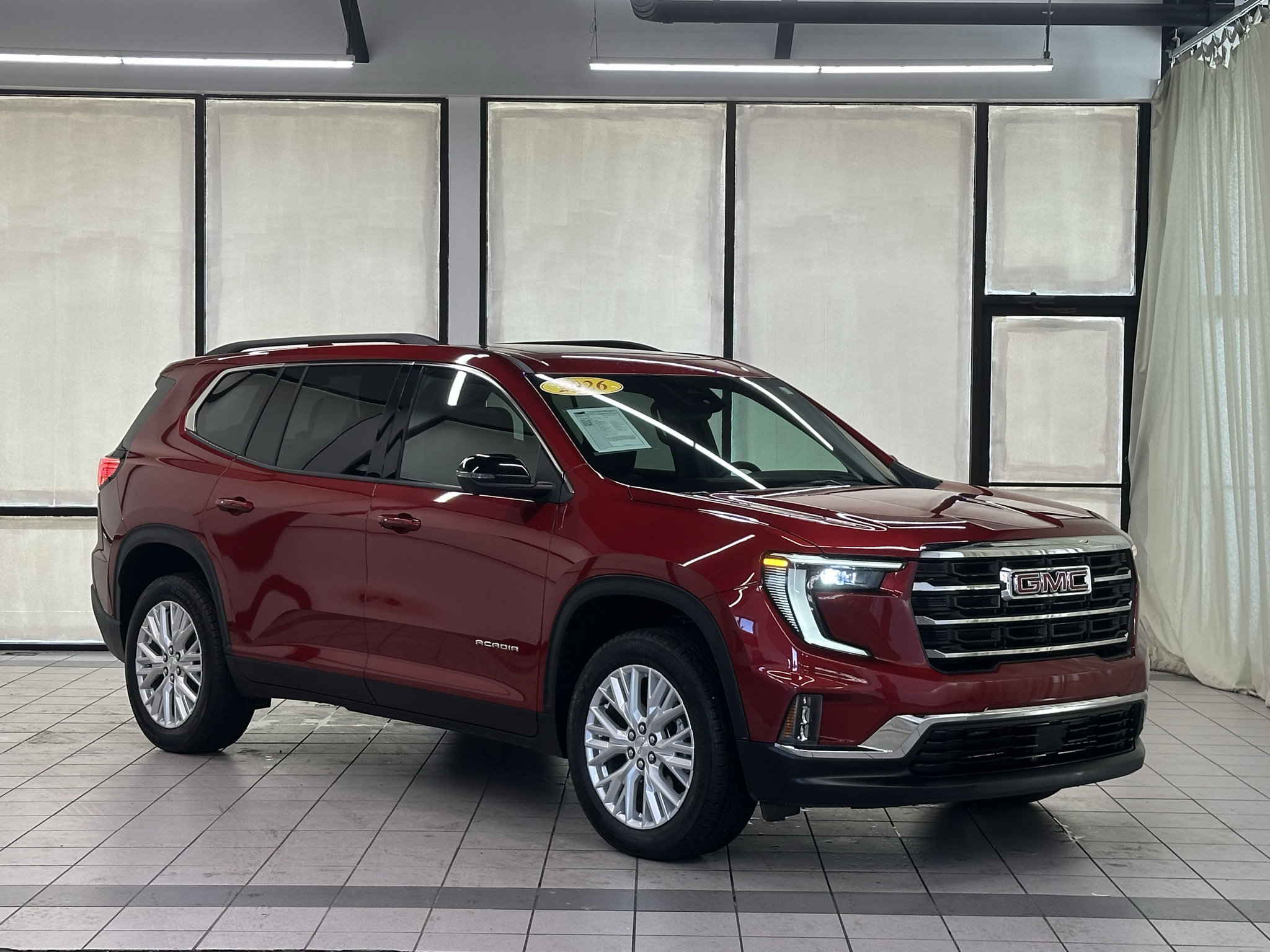 Used 2026 GMC Acadia Elevation w/ Elevation Premium Package FWD image 1