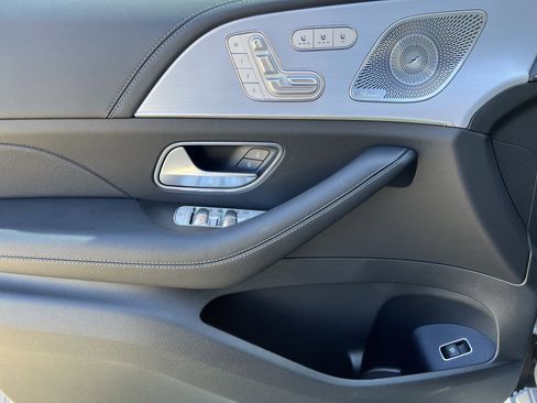 Used 2025 Mercedes-Benz GLE 350 4MATIC image 14