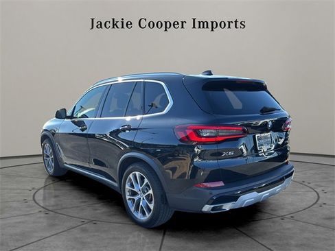 Used 2023 BMW X5 xDrive40i w/ Premium Package image 3