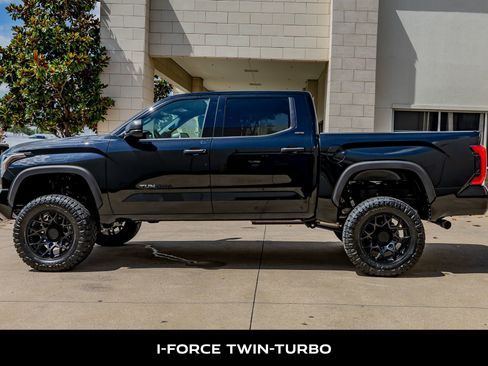Used 2025 Toyota Tundra SR5 AWD/4WD image 6