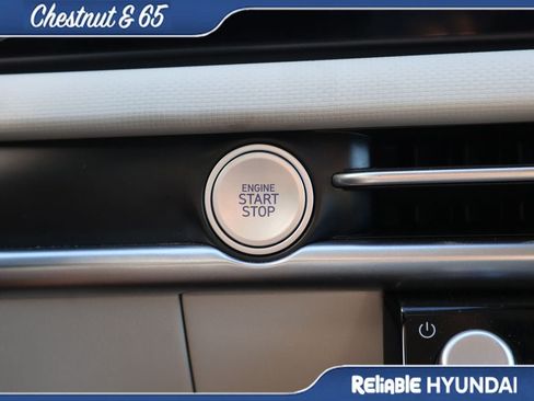 Certified 2025 Hyundai Tucson SEL FWD image 32