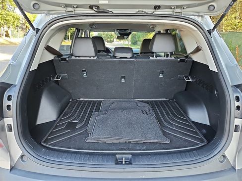 Certified 2022 Kia Seltos S image 27