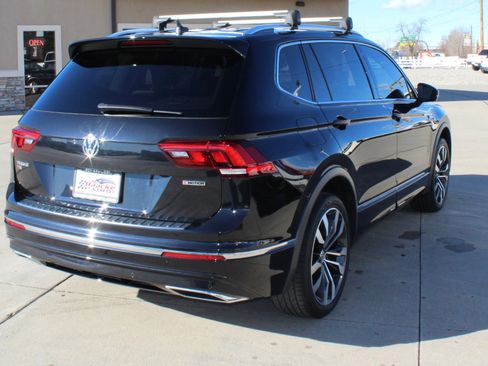 Used 2021 Volkswagen Tiguan SEL Premium R-Line image 64