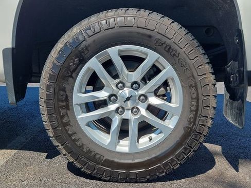 Used 2020 Chevrolet Silverado 1500 RST AWD/4WD image 13
