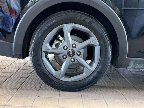 Used 2025 Kia K4 FWD image 33