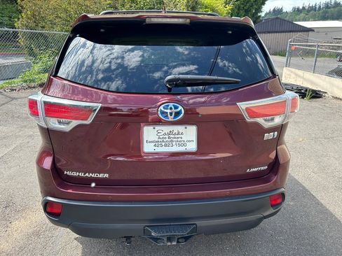 Used 2015 Toyota Highlander Limited AWD/4WD image 6