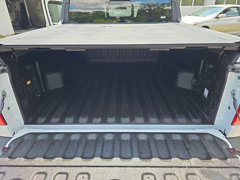 Certified 2024 Ford Maverick Lariat FWD image 12
