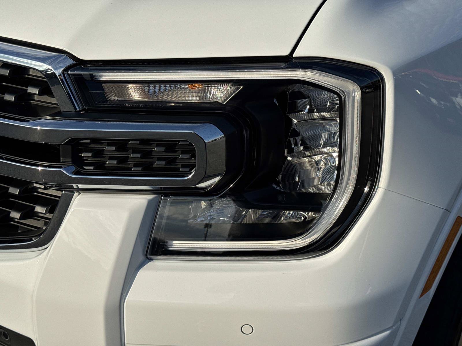 New 2026 Ford Ranger Lariat w/ Chrome Accent Package AWD/4WD image 9
