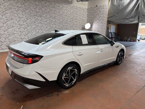 Used 2026 Hyundai Sonata SEL FWD image 7