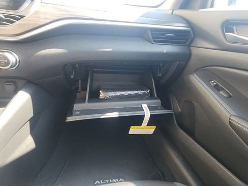 New 2025 Nissan Altima 2.5 SV w/ SV Special Edition Package image 34