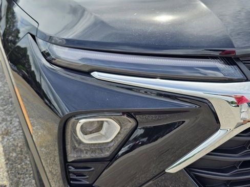 Used 2026 Chevrolet TrailBlazer LT FWD image 4
