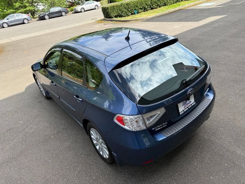 Used 2011 Subaru Impreza 2.5i Premium w/ PWR Moonroof Value Pkg AWD/4WD image 10