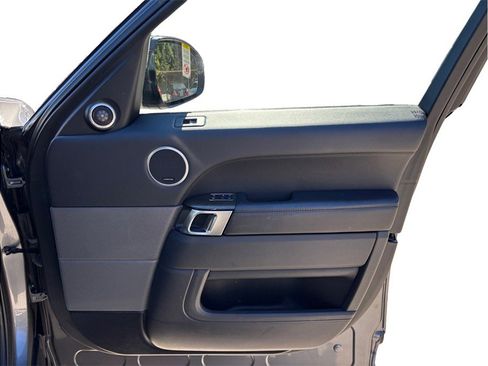 Used 2016 Land Rover Range Rover Sport HSE image 49