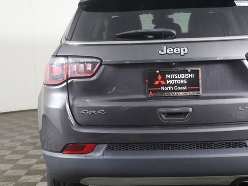 Used 2022 Jeep Compass Limited AWD/4WD image 13
