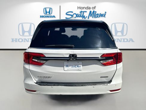 Used 2024 Honda Odyssey Touring image 6