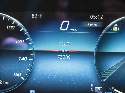 Used 2022 Mercedes-Benz E 350 Sedan image 31