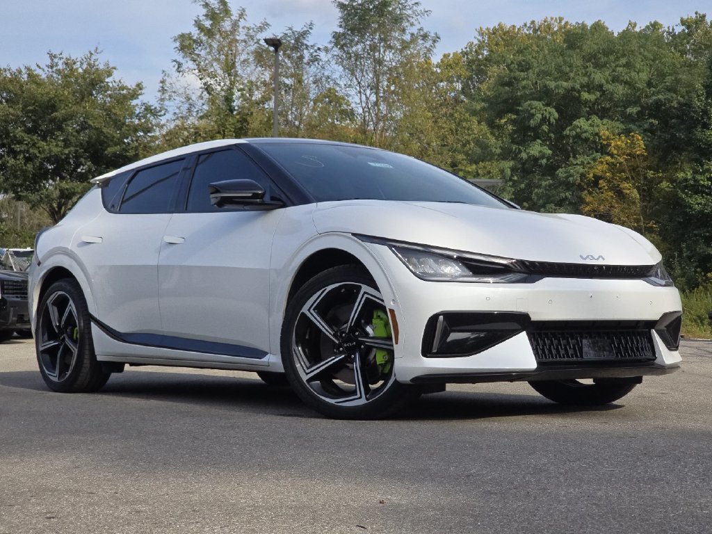Used 2023 Kia EV6 GT AWD/4WD image 2