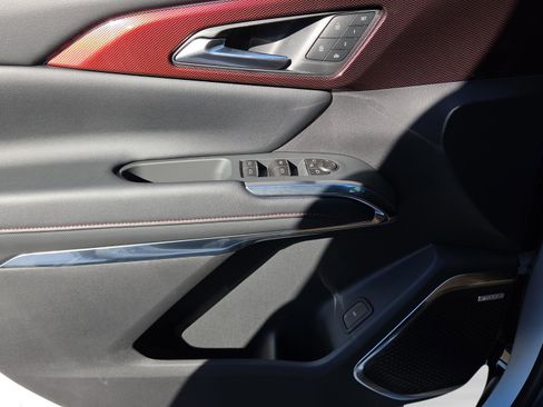 New 2026 Chevrolet Traverse RS w/ LPO, Floor Liner Package image 18