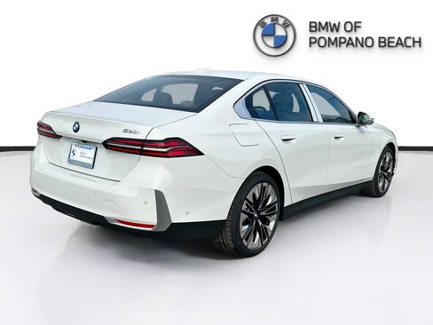 New 2026 BMW 530i 530i w/ Premium Package image 6