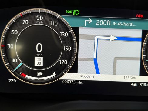Used 2025 Jaguar F-PACE R-Dynamic S AWD/4WD image 19